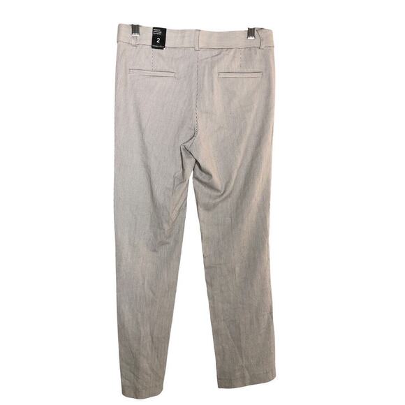 Amanda & Chelsea Ari Stripe Pant Modern Fit Ankle Flare Bottom White Gray NWT 2 - Picture 5 of 9